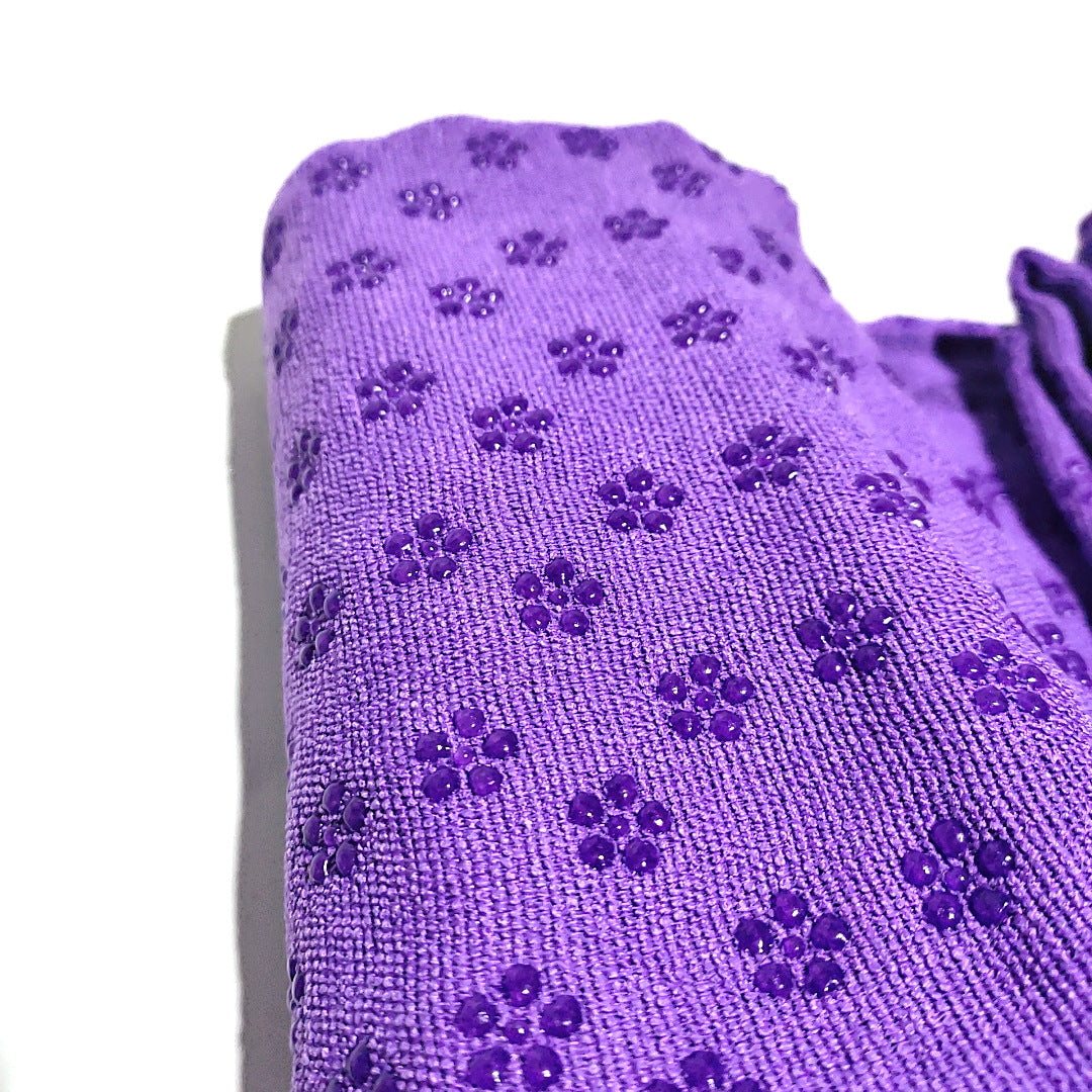 Blue Plum Blossom Yoga Towel Mat – Absorbent, Thick, Non-Slip, Portable Fitness Blanket 183*63CM